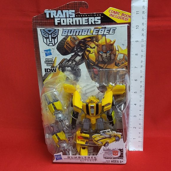 Transformers Generations Bumbleebee Autobot Comic Book Included - Picture 8 of 10